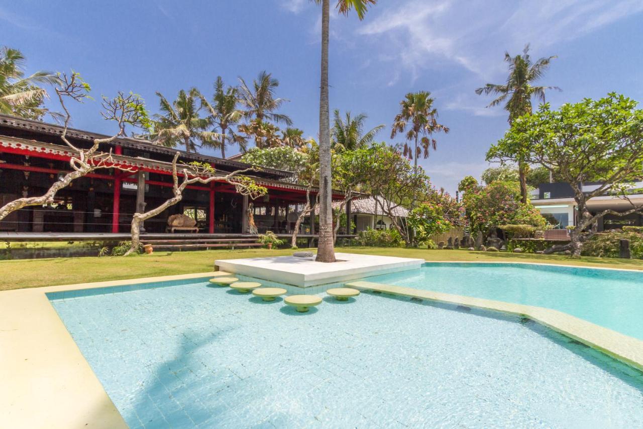 Morabito Art Resort Legian Exterior foto